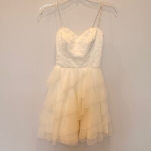 Love Reign White/Ivory Lace Mini Junior Dress Size 1 ruffles AZ Formal